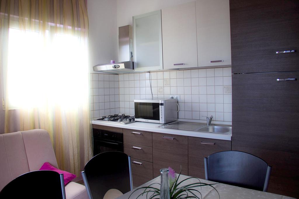 Apartments Tomisa スプリト 部屋 写真
